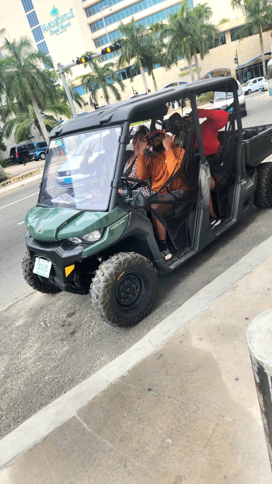 nassau buggy rental